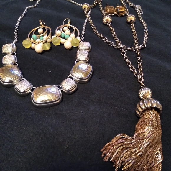 Monet Jewelry - Monet gold tone jewelry bundle